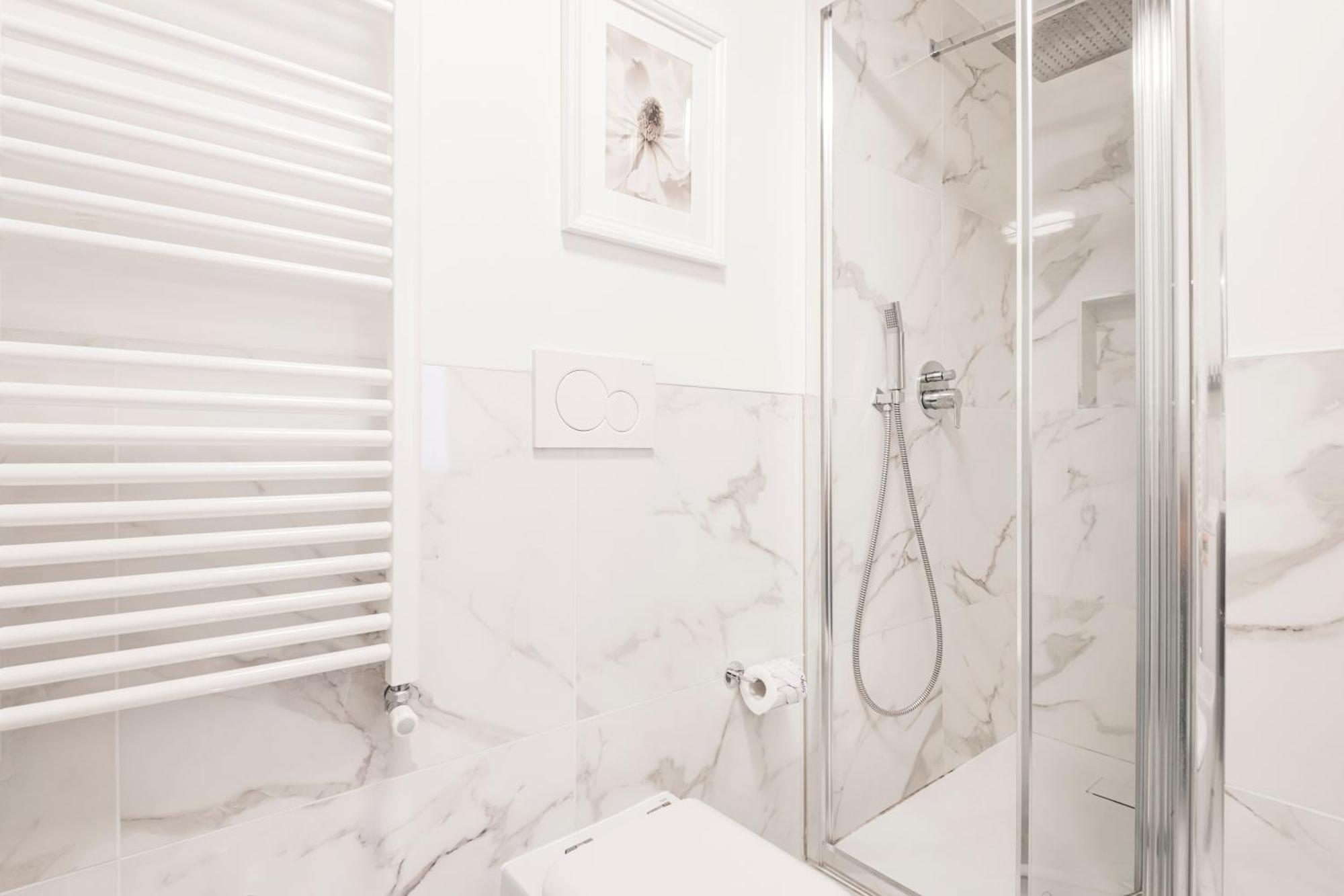 Easylife - Appartamento Elegante Moderno E Accogliente - La Tua Oasi In Citta Milano Eksteriør bilde